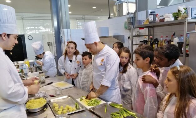 Visita a l’Escola d’Hoteleria i Turisme de Cambrils (5è d’EP)