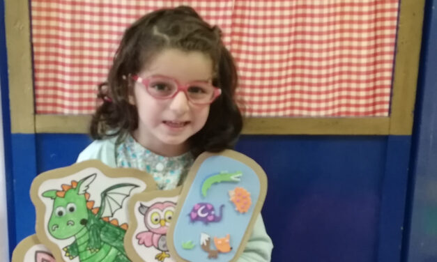 Els Maginets fan de titellaires (P5)
