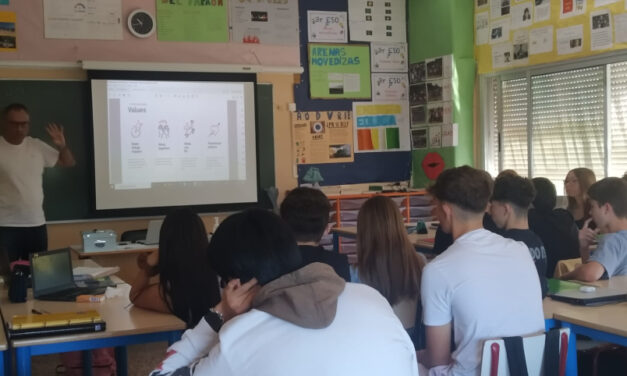3r d’ESO rep la visita d’un emprenedor